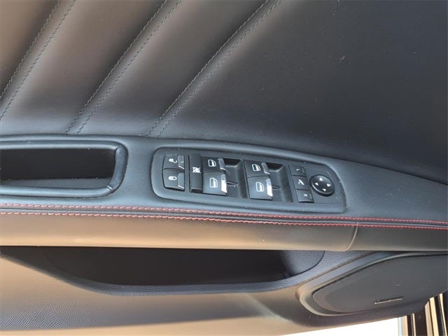 2022 Maserati Ghibli Modena Q4