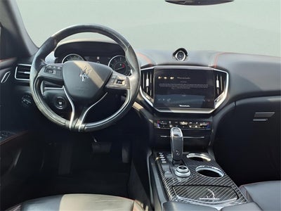 2022 Maserati Ghibli Modena Q4