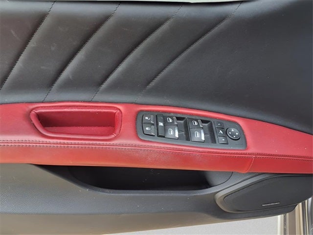 2022 Maserati Ghibli Modena Q4