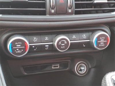 2023 Alfa Romeo Giulia Veloce