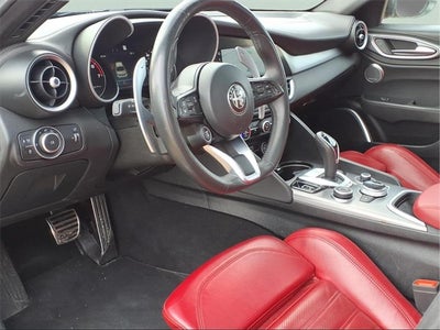 2023 Alfa Romeo Giulia Veloce