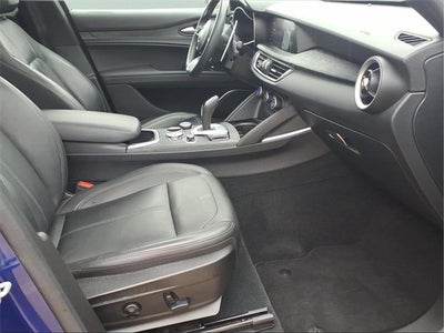 2023 Alfa Romeo Stelvio Sprint