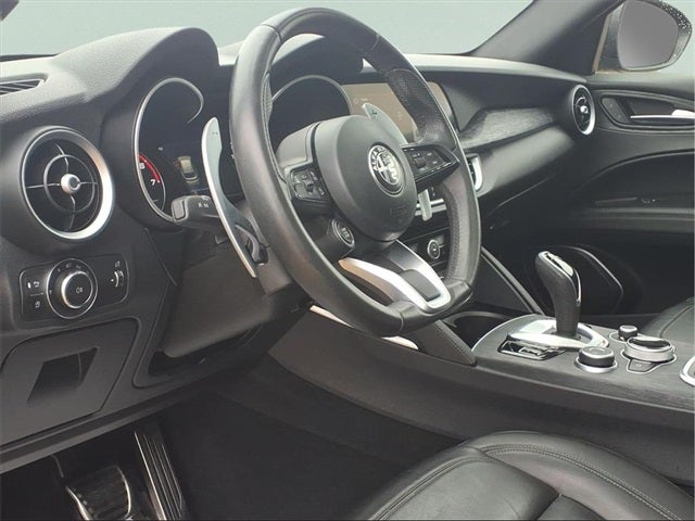 2023 Alfa Romeo Stelvio Sprint