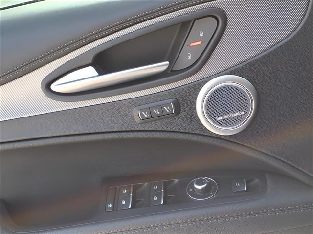 2024 Alfa Romeo Stelvio Veloce