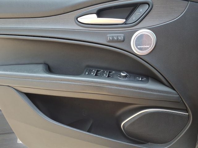 2019 Alfa Romeo Stelvio Ti