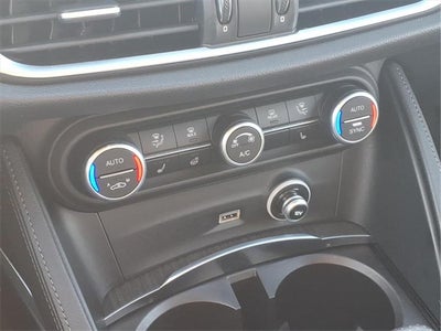 2022 Alfa Romeo Stelvio Ti