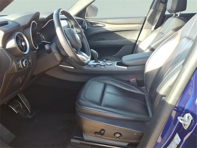 2022 Alfa Romeo Stelvio Ti