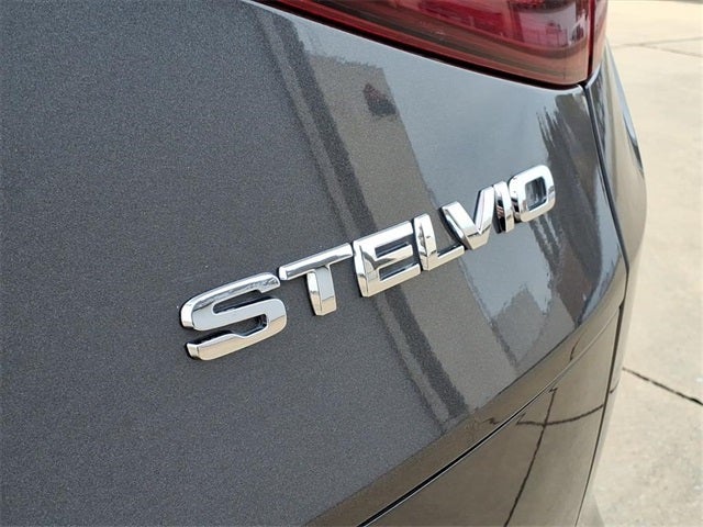 2023 Alfa Romeo Stelvio Ti Lusso