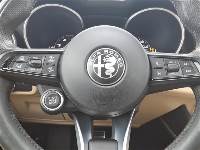 2023 Alfa Romeo Stelvio Ti Lusso