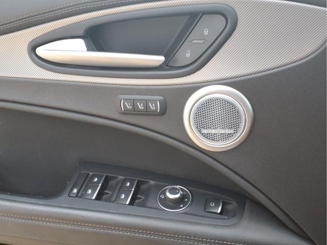 2019 Alfa Romeo Stelvio Ti Sport