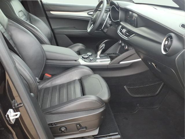 2019 Alfa Romeo Stelvio Ti Sport