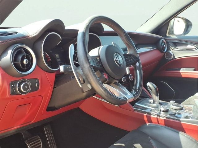 2019 Alfa Romeo Stelvio Quadrifoglio