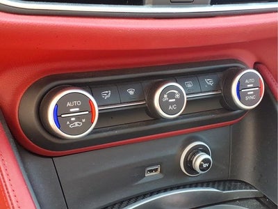2019 Alfa Romeo Stelvio Quadrifoglio