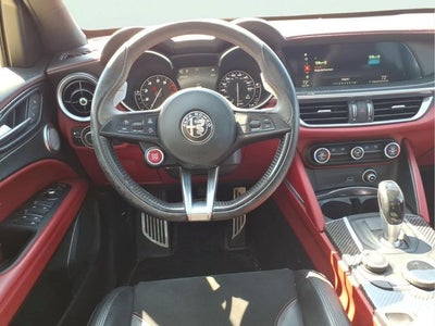 2019 Alfa Romeo Stelvio Quadrifoglio