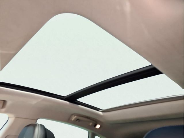 2017 Maserati Levante Base