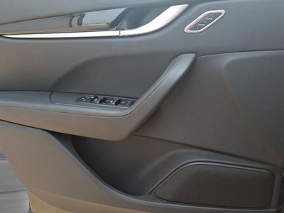 2023 Maserati Levante Modena