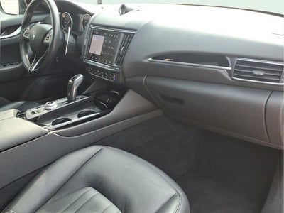 2023 Maserati Levante Modena
